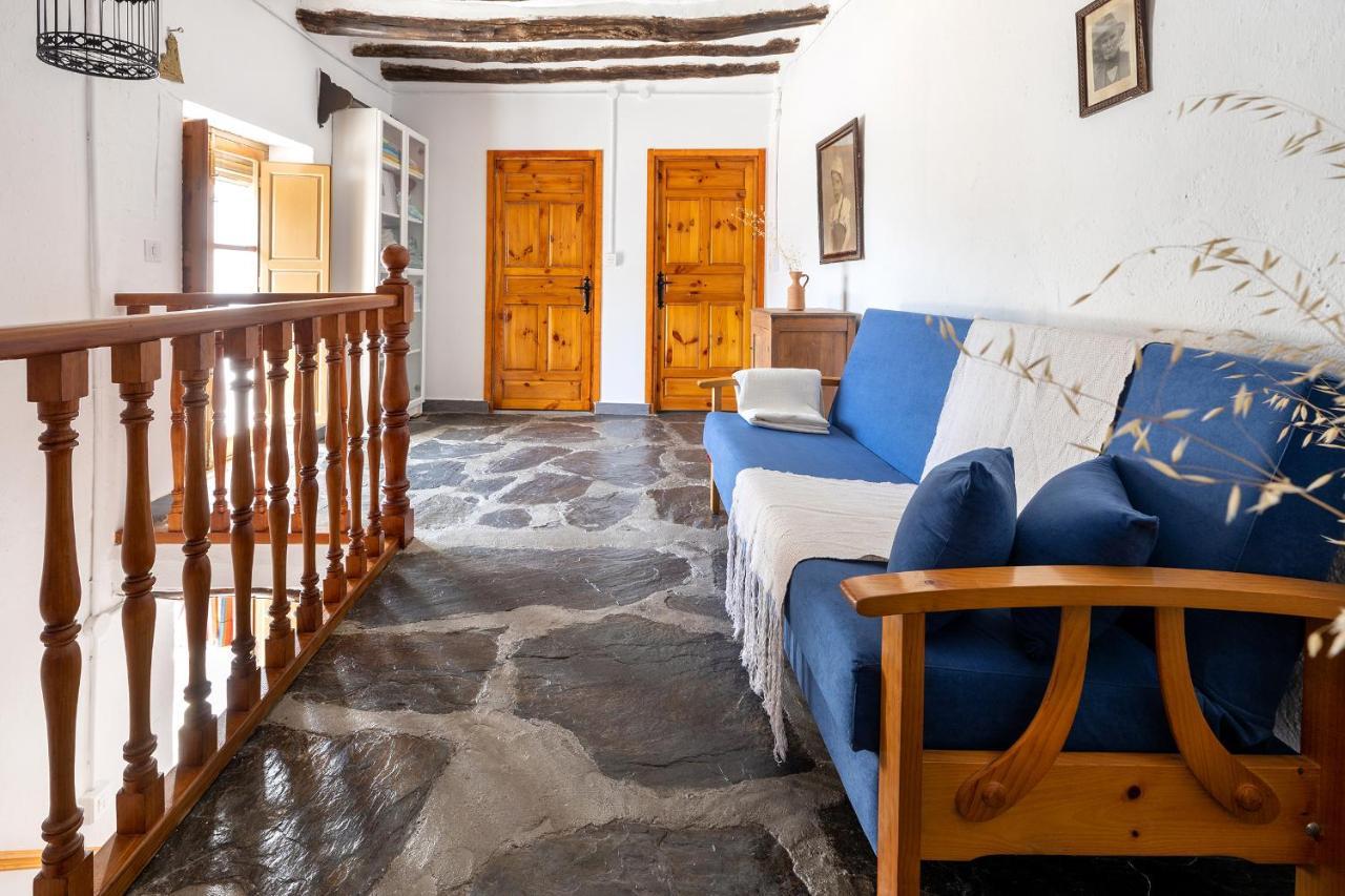 Casa Rural El Fuerte De Atabuey Trevélez Eksteriør billede