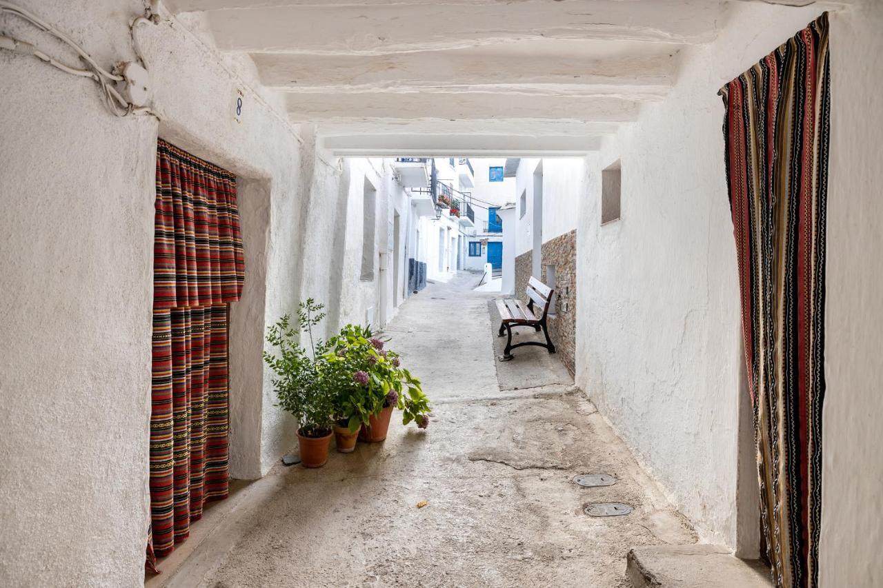 Casa Rural El Fuerte De Atabuey Trevélez Eksteriør billede
