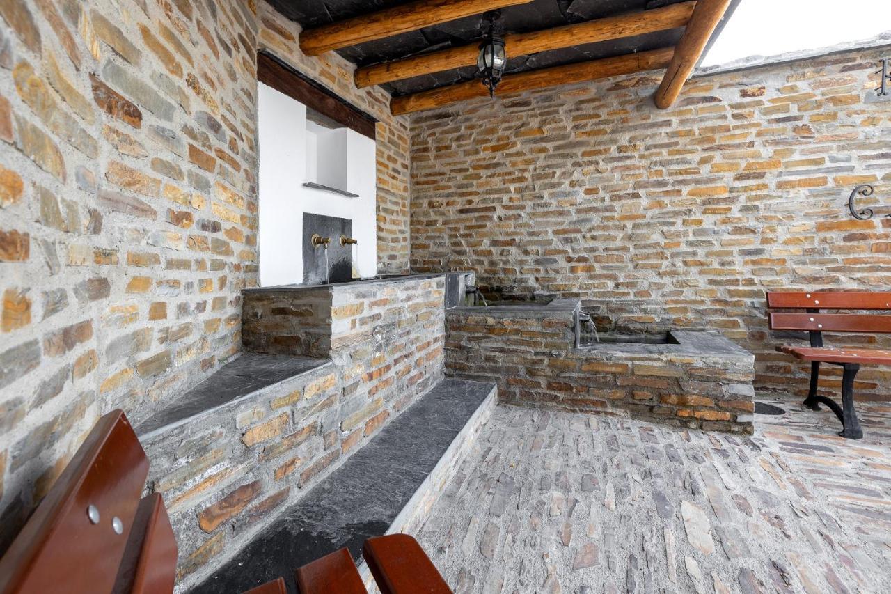 Casa Rural El Fuerte De Atabuey Trevélez Eksteriør billede