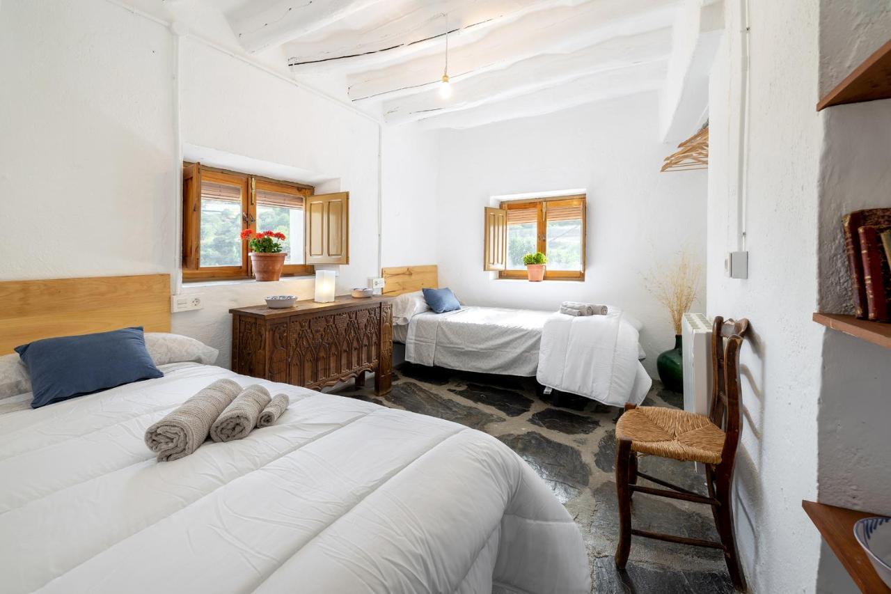 Casa Rural El Fuerte De Atabuey Trevélez Eksteriør billede